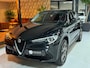Alfa Romeo Stelvio 2.0 T AWD Super Q4 Garantie Camera PDC Leder Elek Achterklep DAB LED Cruise Clima Navi Rijklaar