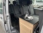 Volkswagen Transporter Kombi Camper 2.0 TDI L2H1 9-persoons Zelfbouw camper incl. "camproof slaaphefdak" airco 2-2-2-3 opstelling