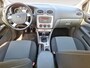Ford Focus Wagon 1.6 Comfort | Voorruitverwarming | Bluetooth | Cruise Control | Airconditioning | Lichtmetalen velgen