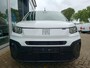 Fiat Doblò L1 1.5 BlueHDI 100pk | GEEN BPM | 3-zits | Houten afwerking laadruimte | NAVI | Multimedia | Apple Carplay | Android Auto | DAB+ | Achteruitrijcamera | Dode hoek detectie | Parkeersensoren voor- en achter | Licht- en regensensor | Bestuurdersstoel comfort | Trekhaak voorbereiding | Reservewiel | Van €23.828 voor €20.495 | N303726