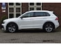 Volkswagen Tiguan 1.5 TSI DSG R Line IQ Drive | Panoramadak | Camera | 2X PDC