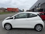 Toyota Aygo 1.0 VVT-i x-play | 1E EIGENAAR | 12MND GARANTIE | ELEC RAMEN | AIRCO | NL AUTO |