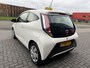 Toyota Aygo 1.0 VVT-i x-play | 1E EIGENAAR | 12MND GARANTIE | ELEC RAMEN | AIRCO | NL AUTO |