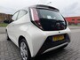 Toyota Aygo 1.0 VVT-i x-play | 1E EIGENAAR | 12MND GARANTIE | ELEC RAMEN | AIRCO | NL AUTO |