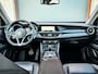 Alfa Romeo Stelvio 2.0 T AWD B-Tech | CarPlay | Panorama | Clime | Adaptive cruise | Navi | Metalic | 1e eig. |