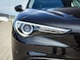 Alfa Romeo Stelvio 2.0 T AWD B-Tech | CarPlay | Panorama | Clime | Adaptive cruise | Navi | Metalic | 1e eig. |