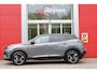 Peugeot 2008 1.2 130PK AUTOMAAT GT PACK | NAVIGATIE | FULL LED KOPLAMPEN | DRAADLOZE APPLE CARPLAY/ANDROID AUTO | ADAPTIVE CRUISE CONTROL | CAMERA VOOR + ACHTER | CLIMATE CONTROL | LICHTMETALEN VELGEN 17" | KEYLESS ENTRY/START | DAB+ RADIO | ALCANTARA/LEDEREN BEKLEDING | ELEKTRISCH BEDIENBARE BESTUURDERSSTOEL | DODEHOEK DETECTIE | PARKEERSENSOREN VOOR + ACHTER | STOEL VERWARMING | MASSAGE STOELEN |