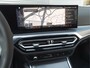BMW 3-Serie Touring 330i M-Sport - Trekhaak - ACC - Hifi - Camera - M Sport Remmen Blauw
