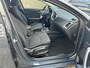 Kia Ceed 1.0 T-GDi 120pk DynamicLine | Camera | LED | DAB | Cruise control | Lane assist | Afneembare trekhaak | Climate control | Apple CarPlay | 16 inch lichtmetalen velgen | Dealeronderhouden