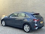 Kia Ceed 1.0 T-GDi 120pk DynamicLine | Camera | LED | DAB | Cruise control | Lane assist | Afneembare trekhaak | Climate control | Apple CarPlay | 16 inch lichtmetalen velgen | Dealeronderhouden