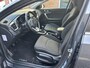 Kia Ceed 1.0 T-GDi 120pk DynamicLine | Camera | LED | DAB | Cruise control | Lane assist | Afneembare trekhaak | Climate control | Apple CarPlay | 16 inch lichtmetalen velgen | Dealeronderhouden
