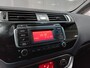 Kia Rio 1.2 CVVT DynamicLine LM velgen , stoelverwarming, dealer auto !