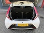 Toyota Aygo 1.0 VVT-i x-joy 1e Eigenaar, Dealer onderhouden, Achteruitrijcamera en LM-Velgen