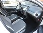 Toyota Aygo 1.0 VVT-i x-joy 1e Eigenaar, Dealer onderhouden, Achteruitrijcamera en LM-Velgen
