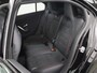 Mercedes-Benz A-klasse 180 Business Solution AMG | Panoramadak | Multibeam led | Nightpakket | Sfeerverlichting | Apple carplay / Android auto | 360 graden camera