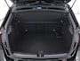 Mercedes-Benz A-klasse 180 Business Solution AMG | Panoramadak | Multibeam led | Nightpakket | Sfeerverlichting | Apple carplay / Android auto | 360 graden camera