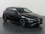 Mercedes-Benz A-klasse 180 Business Solution AMG | Panoramadak | Multibeam led | Nightpakket | Sfeerverlichting | Apple carplay / Android auto | 360 graden camera
