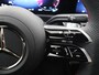 Mercedes-Benz A-klasse 180 Business Solution AMG | Panoramadak | Multibeam led | Nightpakket | Sfeerverlichting | Apple carplay / Android auto | 360 graden camera