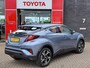 Toyota C-HR 1.8 HYBRID DYNAMIC APPLE/ANDROID KEYLESS PARK-SENSOREN 18"LM-VELGEN NL-AUTO