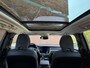 Volvo V60 T6 Automaat AWD Ultimate Dark | Getint Glas Achter | Verwarmbare Voor en Achterstoelen | 19" Lichtmetalen Velgen | Elektrisch Glazen Panorama-Dak | Apple Carplay/Android Auto | Navigatiesysteem | Keyless Entry | Achteruitrijcamera | Parkeersensoren | Rijstrooksensor Met Correctie | Adaptieve Cruise Control | Dodehoekdetectie Met Correctie | Electronic Climate Control