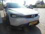Mazda MX-30 e-SkyActiv 145 First Edition 36 kWh 12 maanden Bovag garantie carplay/android