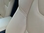Volvo XC60 2.0 T8 Twin Engine AWD Inscription | Trekhaak | Adaptieve Cruise Control | Dodehoek detectie waarschuwing | Donker getint glas achter | Camera | Keyless entry |