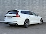 Volvo V60 2.0 T6 Recharge AWD Inscription | Adaptieve Cruise Control en Blind Spot Information System | Panoramadak | 360 Camera | Head Up display | Verw. voorstoelen, achterbank en stuurwiel | Trekhaak