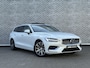 Volvo V60 2.0 T6 Recharge AWD Inscription | Adaptieve Cruise Control en Blind Spot Information System | Panoramadak | 360 Camera | Head Up display | Verw. voorstoelen, achterbank en stuurwiel | Trekhaak