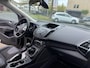 Ford Kuga 1.6 Titanium 150 pk cruise, elec pakket, clima, stoelverwarming, multi-stuur, dealer onderh, nwe apk, * rijklaarprijs *