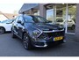 Kia Sportage 1.6 T-GDi MHEV DynamicPlusLine PANO CAMERA HALFLEER CARPLAY DAB ACC STUUR+4xSTOELVERWARMING ELEK.LAADKLEP 18"LMV 2xKEYLESS ENZ!