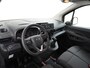 Opel Combo 1.5CDTI 10x Op voorraad! 3-Persoons Airco Cruise Control Bluetooth Elektr.ramen Elektr.spiegels+Verwarmd Centr.Vergr+ab. L1H1 Edition Schuifdeur Betonplex vloer Lat om Lat betimmering Origin. NLse auto, van binnen en buiten een Keurige Combo!