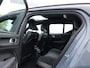 Volvo XC40 1.5 T4 RECHARGE R-DESIGN PANO | TREKH. | H-LEER | TWO-TONE | CAMERA