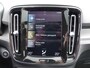 Volvo XC40 1.5 T4 RECHARGE R-DESIGN PANO | TREKH. | H-LEER | TWO-TONE | CAMERA