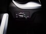 Audi Q2 30 TFSI S-Line Edition (SCHUIF-/KANTELDAK, LED-KOPLAMPEN, STOELVERWARMING, AFGEVLAKT STUURWIEL, SPORTSTOELEN HALF LEDER)