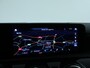 Mercedes-Benz A-klasse 200 Business Line | Panorama Schuif/Kanteldak | Parkeersensoren + camera achter | Comfortstoelen Lederlook i.c.m Stoelverwarming | DAB + Apple CarPlay | Inclusief 24 maanden MB Certified garantie voor Europa.