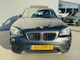BMW X1 sDrive20i Upgrade Edition Panoramadak | Clima | Camera