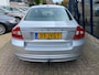 Volvo S80 2.5 T Momentum Automaat LEER / NAVI / YOUNGTIMER