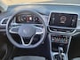 Volkswagen T-Roc 1.5 TSI Style | Ergonomische stoelen, stoelverwarming, navigatie, AppleCarPlay/AndroidAuto, camera en cruise!