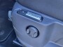 Volkswagen T-Roc 1.5 TSI Style | Ergonomische stoelen, stoelverwarming, navigatie, AppleCarPlay/AndroidAuto, camera en cruise!