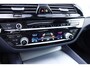 BMW 5-Serie 530e iPerformance eDrive Edition | Schuif-Kanteldak | HUD | Memory | ACC | Adaptieve |