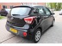 Hyundai i10 1.0i Comfort 5p. Automaat Stoel/stuur verwarming, lage km stand