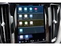 Volvo XC60 T6 Recharge AWD R-Design | Elektrisch Glazen Panorama-Dak | Adaptieve Koplampen | Adaptieve Cruise Control | Standkachel | Parkeersensoren | Achteruitrijcamera | Elektrisch Verstelbare Voorstoelen met Geheugen | Navigatiesysteem | Electronic Climate Control
