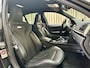 BMW M3 3-serie DCTA *Keramisch* BLACK EDITION / Carbon dak / HUD / Harman Kardon / Stuur/Stoelverwarming / Keyless / 19"M-velg