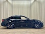 BMW M3 3-serie DCTA *Keramisch* BLACK EDITION / Carbon dak / HUD / Harman Kardon / Stuur/Stoelverwarming / Keyless / 19"M-velg