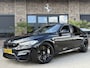 BMW M3 3-serie DCTA *Keramisch* BLACK EDITION / Carbon dak / HUD / Harman Kardon / Stuur/Stoelverwarming / Keyless / 19"M-velg