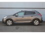 Peugeot 2008 1.2 Allure | Panoramadak | Trekhaak | Climate | Navi | LMV | PDC A | | Panoramadak | Trekhaak | Climate | Navi | LMV | PDC A |