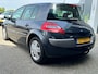 Renault Megane 1.6-16V Business L.