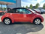 Volkswagen Beetle New Cabriolet 2.0 Highline