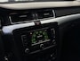 Skoda Superb Combi 1.6 TDI Champs Elysees 105PK|Navi|Pano|StoelVW|Climate|Bluetooth|Trekhaak|Memmory|Start\Stop|Electrische stoel
