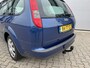 Ford Focus 1.6-16V / Dealer onderhouden / Trekhaak / Airco.
